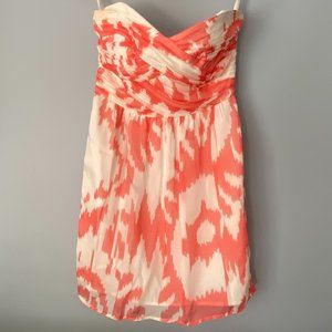 Cocktail dress. Smoke free home.